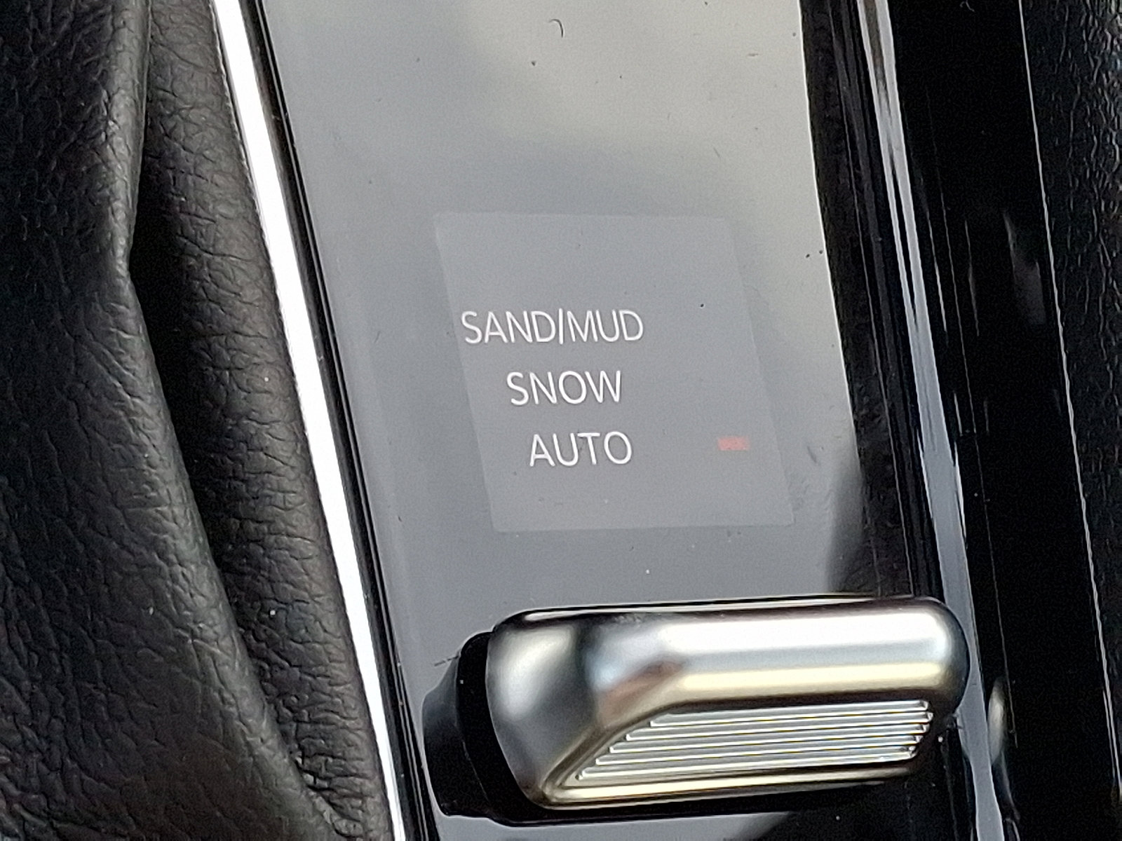 New 2026 Jeep Compass Limited image 12