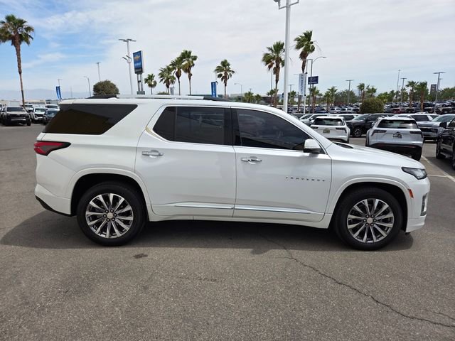Certified 2022 Chevrolet Traverse Premier w/ LPO, Cargo Package FWD image 7