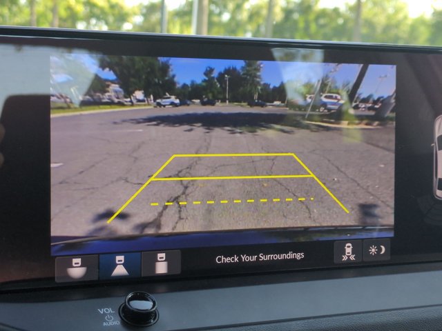 Used 2024 Honda Accord Touring image 14