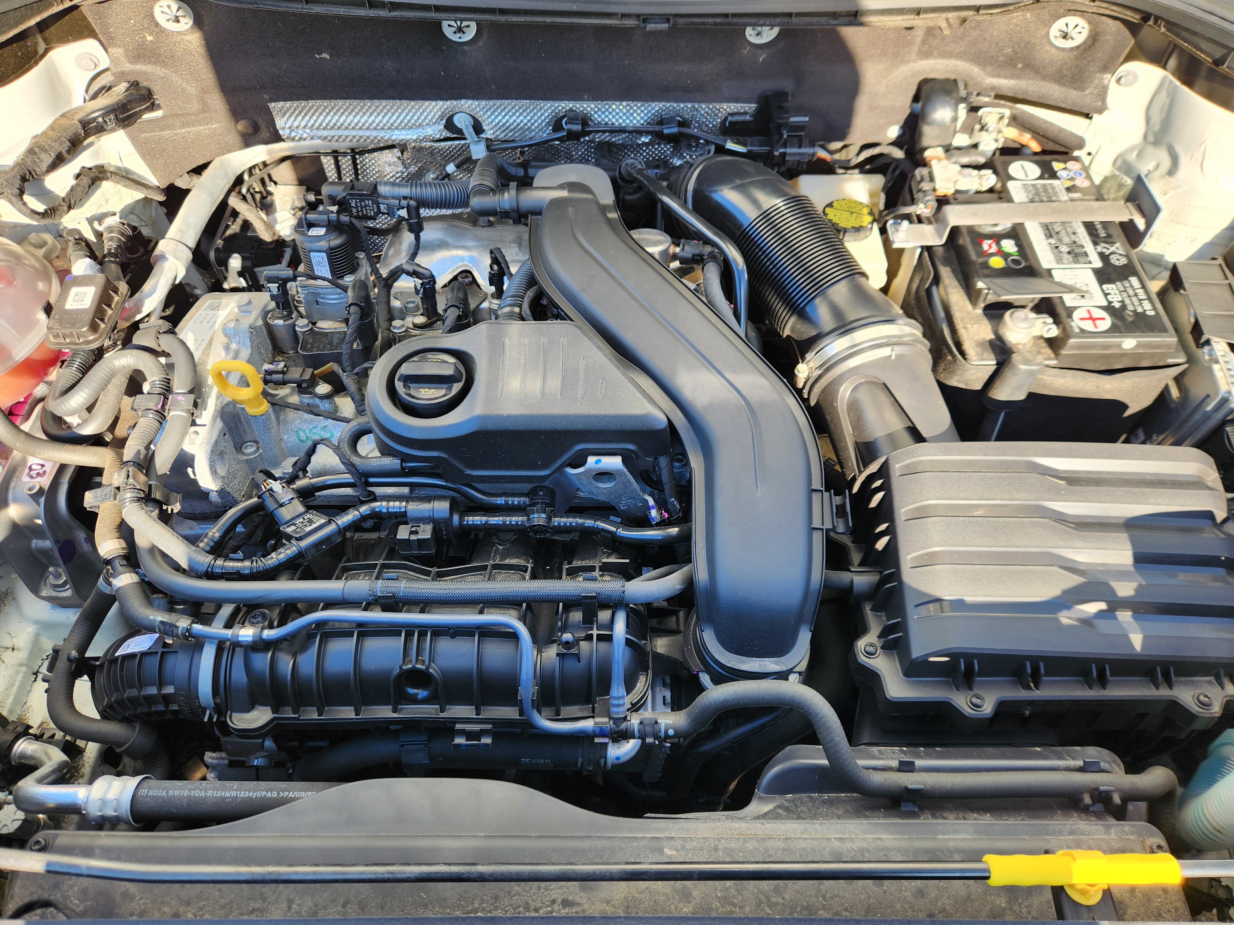 Certified 2023 Volkswagen Taos SE image 17