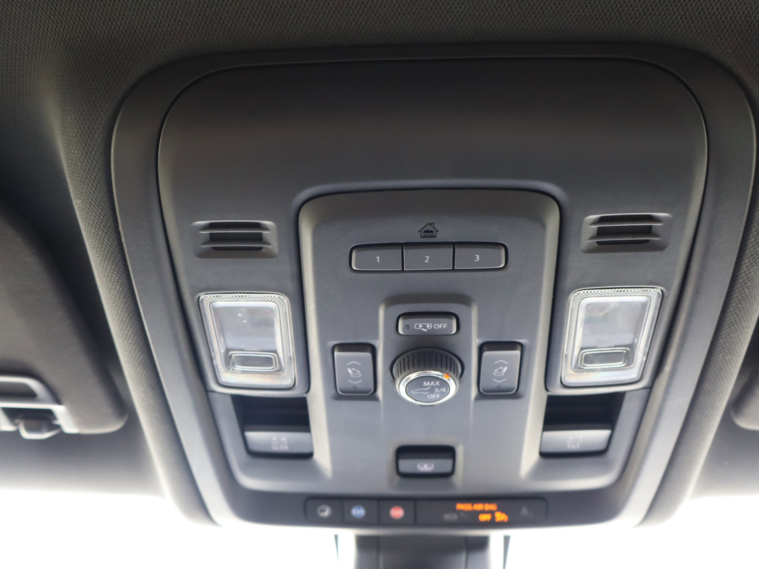 Used 2021 Chevrolet Tahoe RST w/ Luxury Package image 31