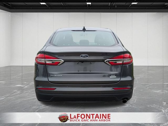Used 2020 Ford Fusion SE FWD image 7