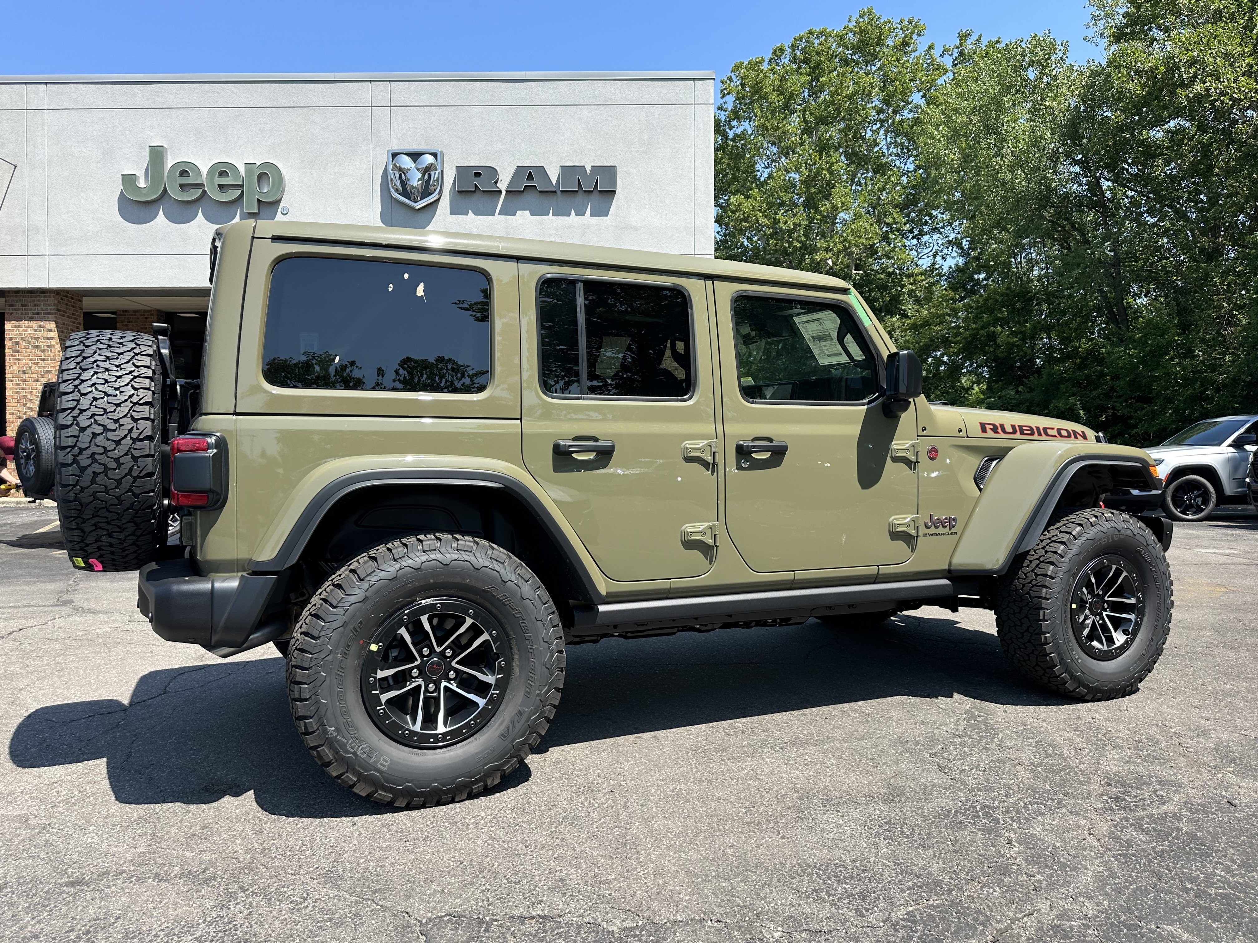New 2025 Jeep Wrangler Unlimited Rubicon image 20