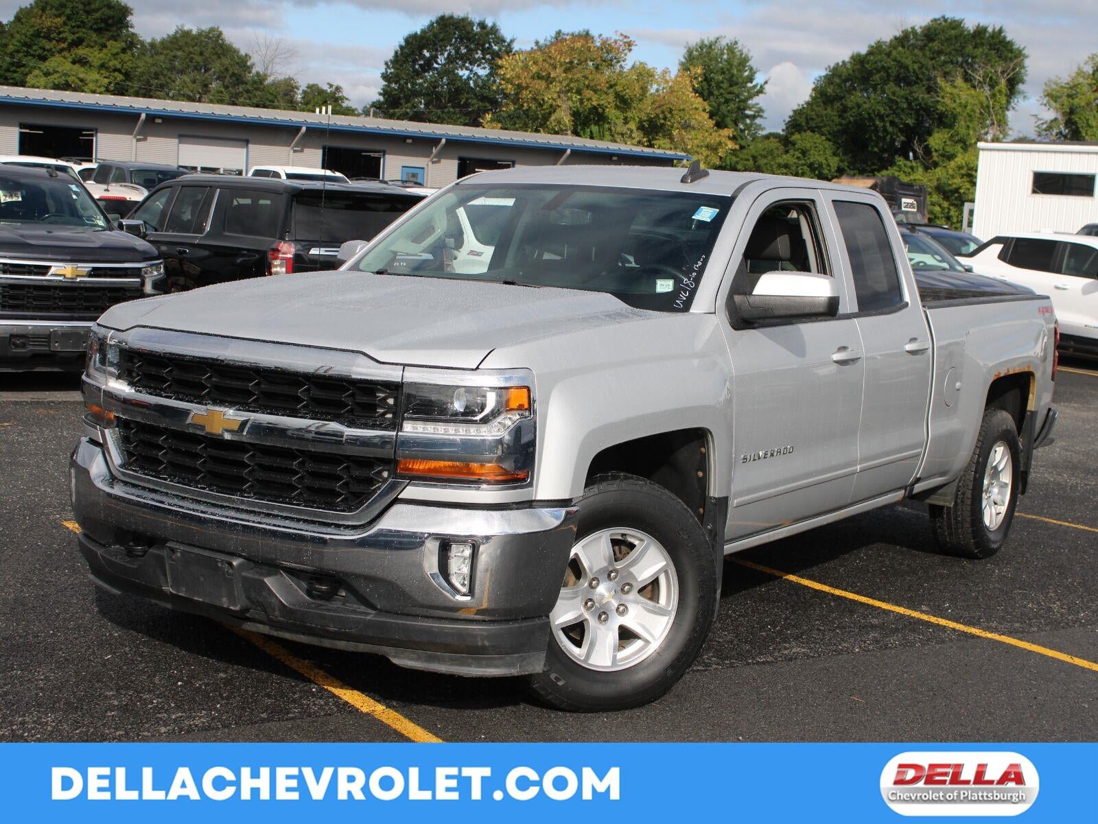 Used 2017 Chevrolet Silverado 1500 LT w/ All Star Edition AWD/4WD image 1