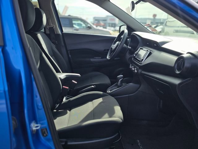 Used 2024 Nissan Kicks S image 10