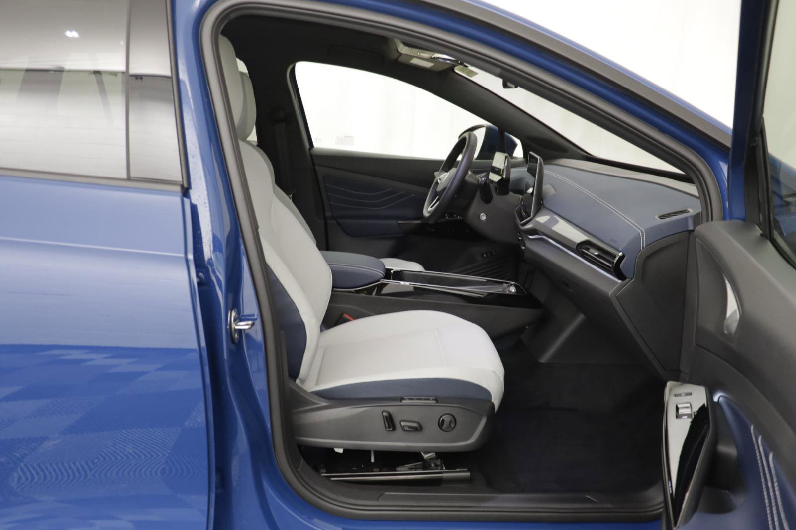 New 2026 Volkswagen ID.4 Pro S image 19