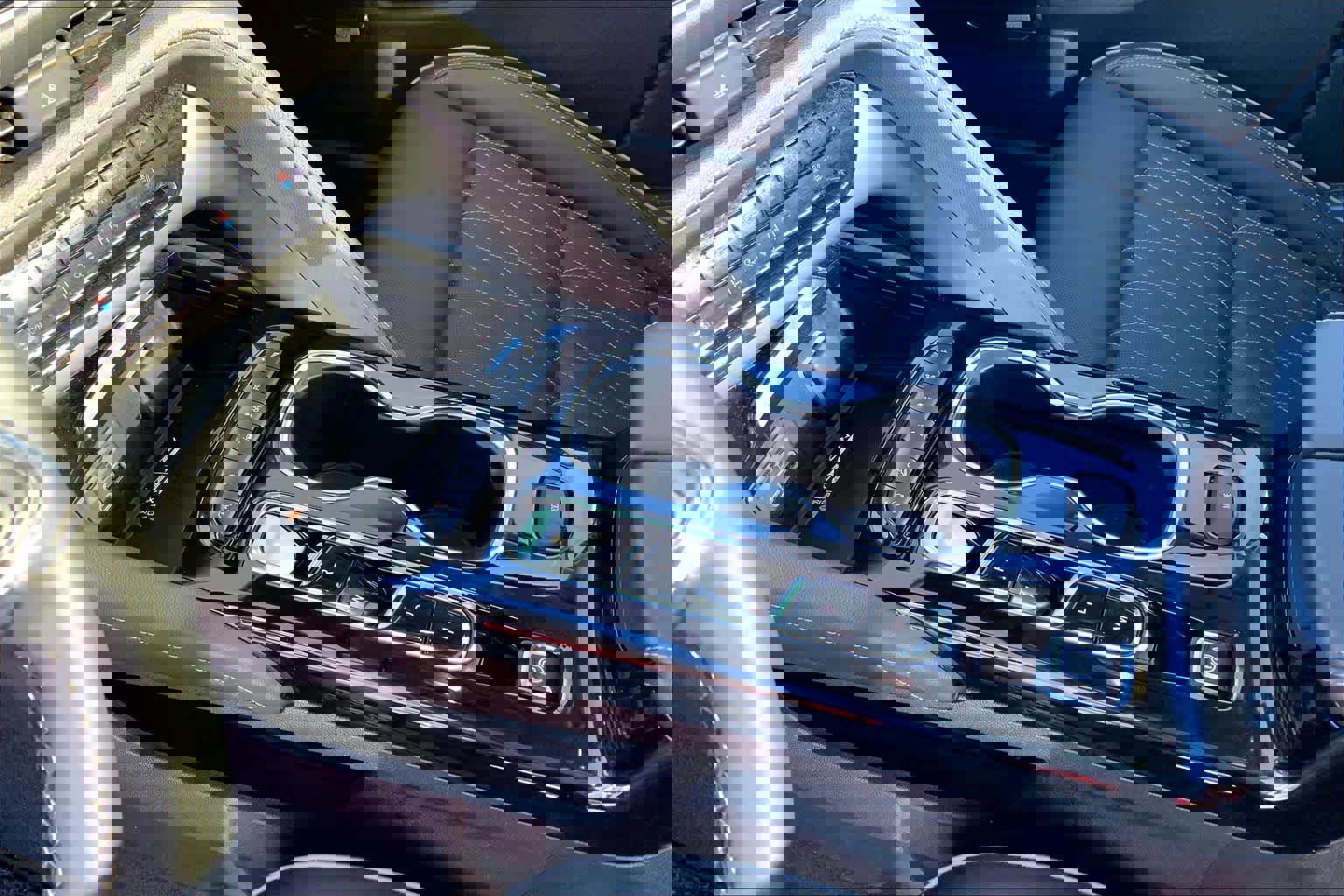 Used 2023 Buick Envision Avenir image 17