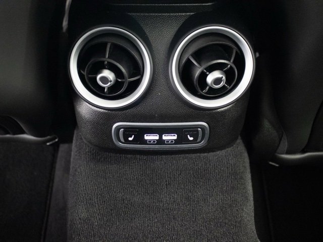 Used 2022 Alfa Romeo Giulia Veloce image 8