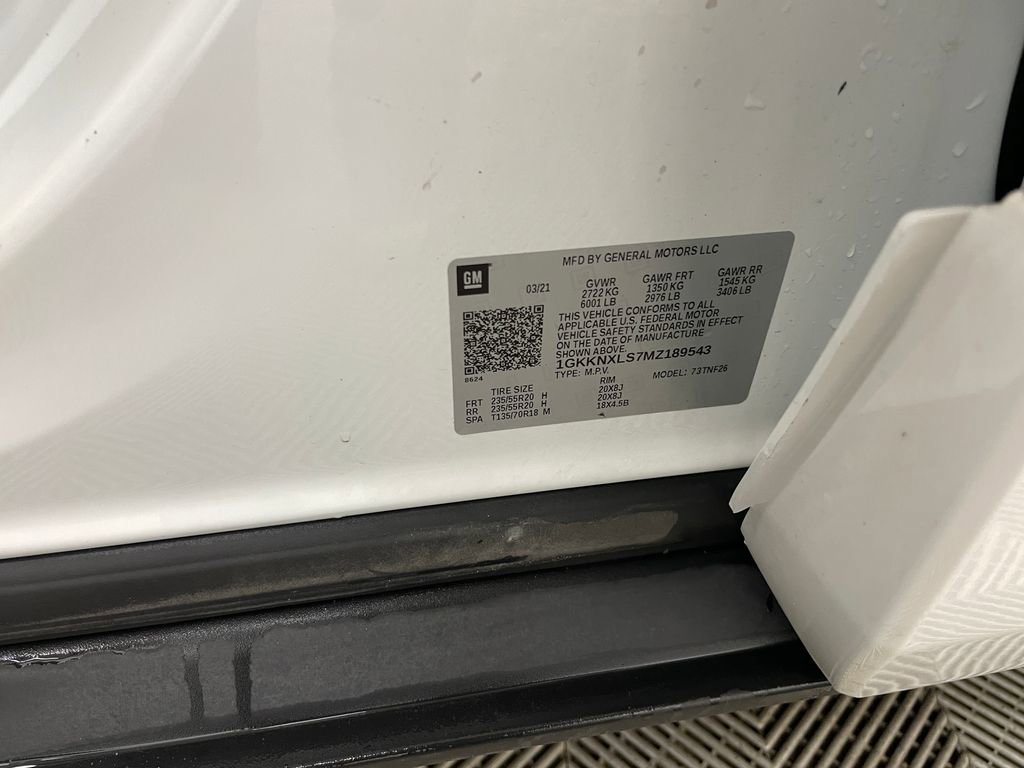 Used 2021 GMC Acadia Denali w/ Denali Ultimate Package image 38