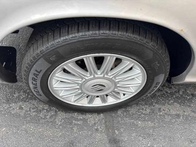 Used 2010 Mercury Grand Marquis LS RWD image 22