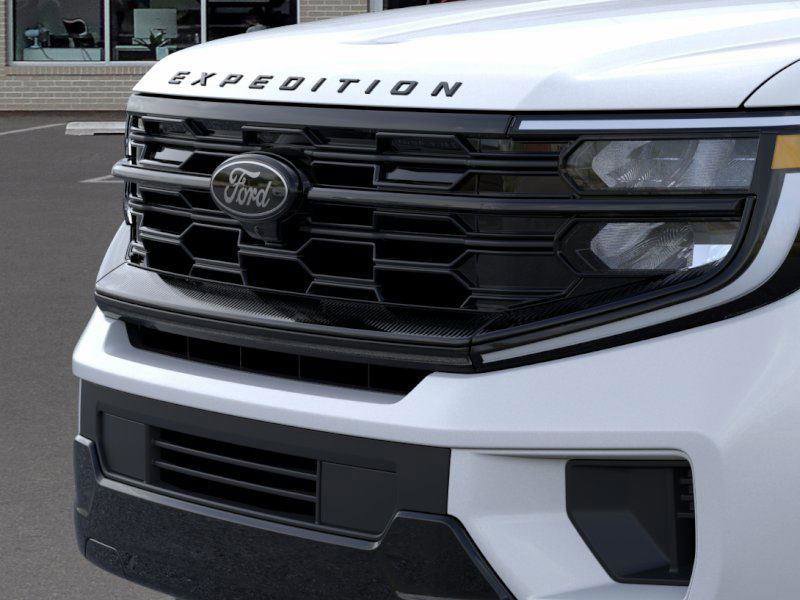 New 2025 Ford Expedition Max Platinum w/ Stealth Appearance Package image 17