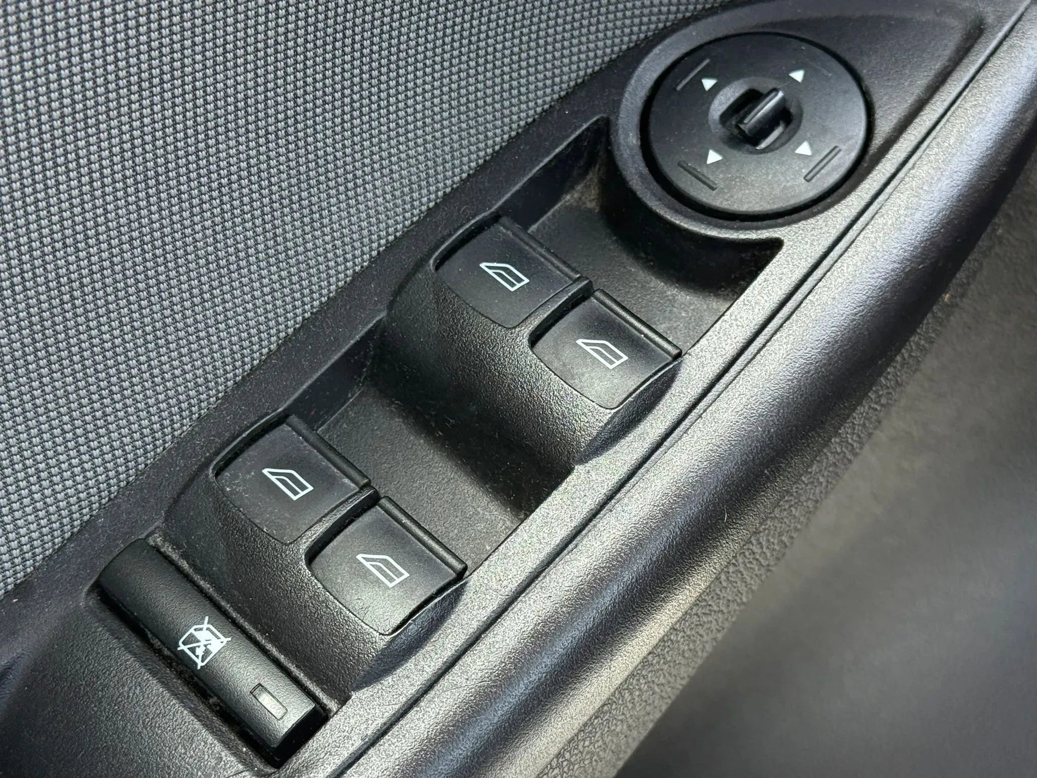 Used 2013 Ford Focus SE FWD image 23