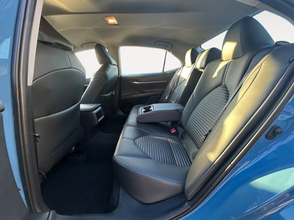 Used 2024 Toyota Camry SE w/ Cold Weather Package FWD image 11