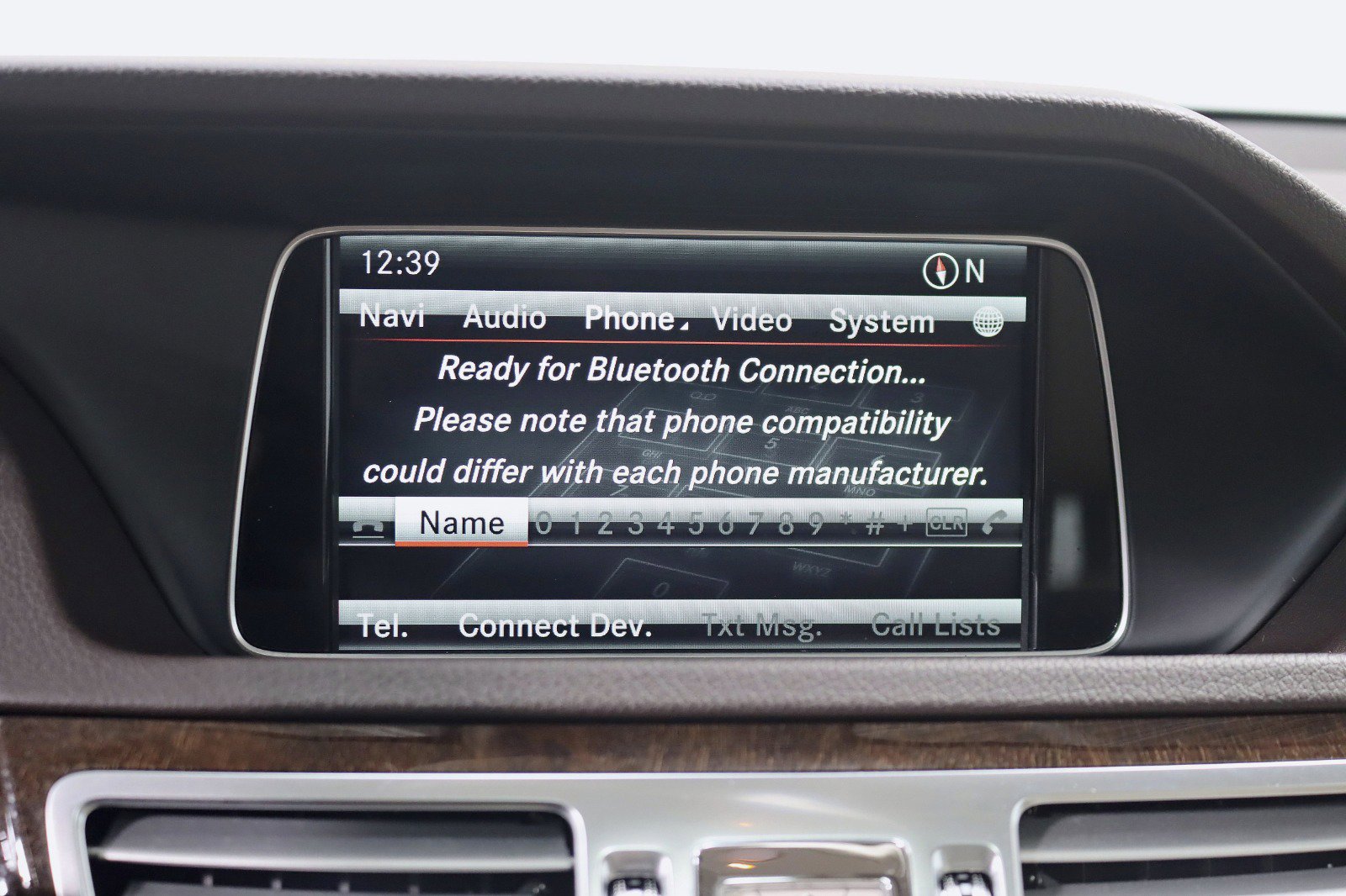 Used 2015 Mercedes-Benz E 350 E 350 4MATIC-Premium 1 Package w/ Premium 1 Package image 27