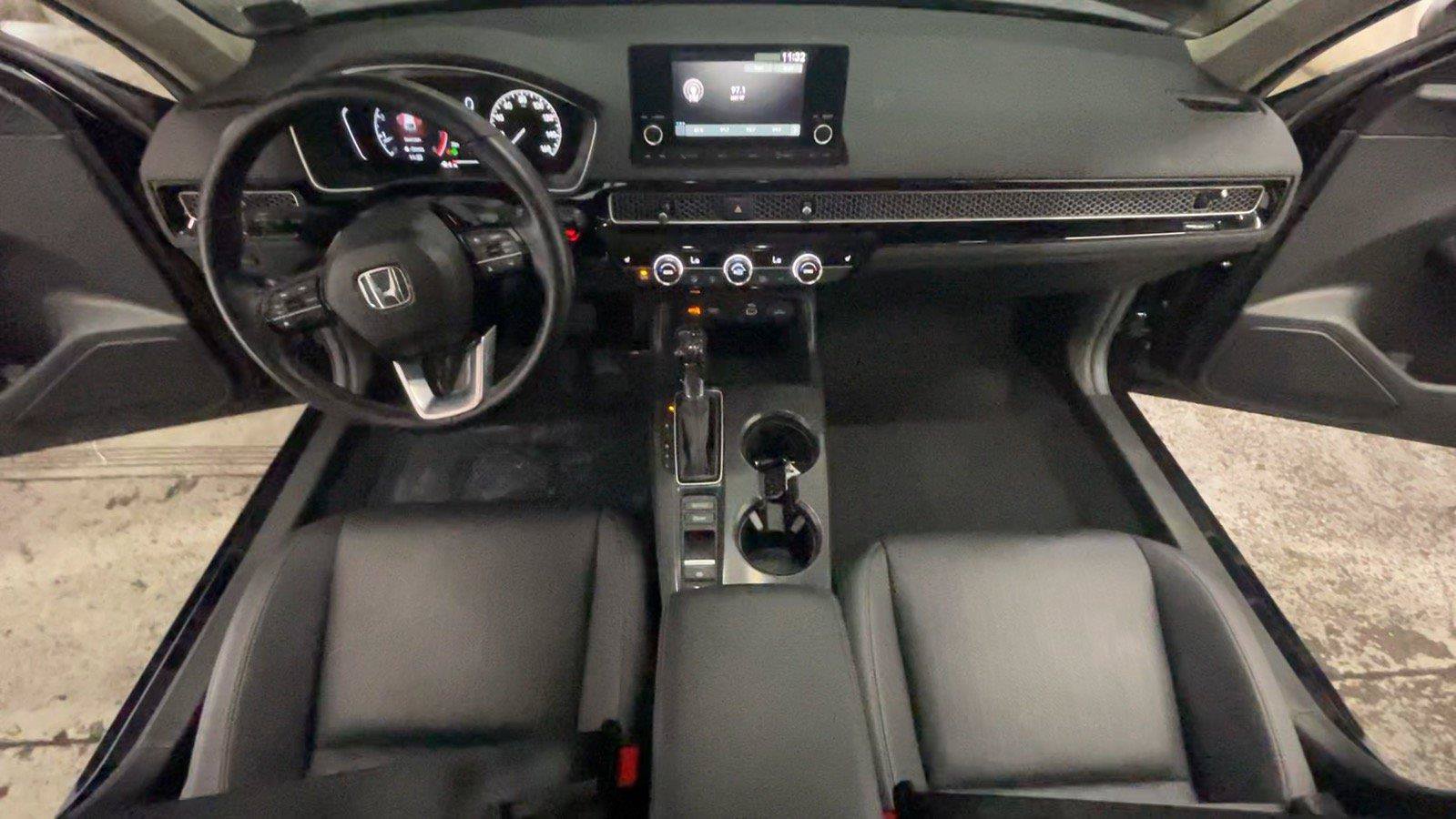 Certified 2024 Honda Civic EX-L image 25