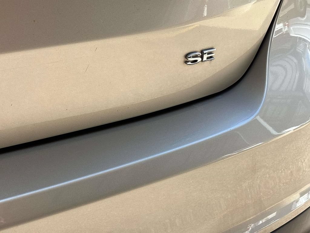 Used 2017 Ford Focus SE FWD image 31