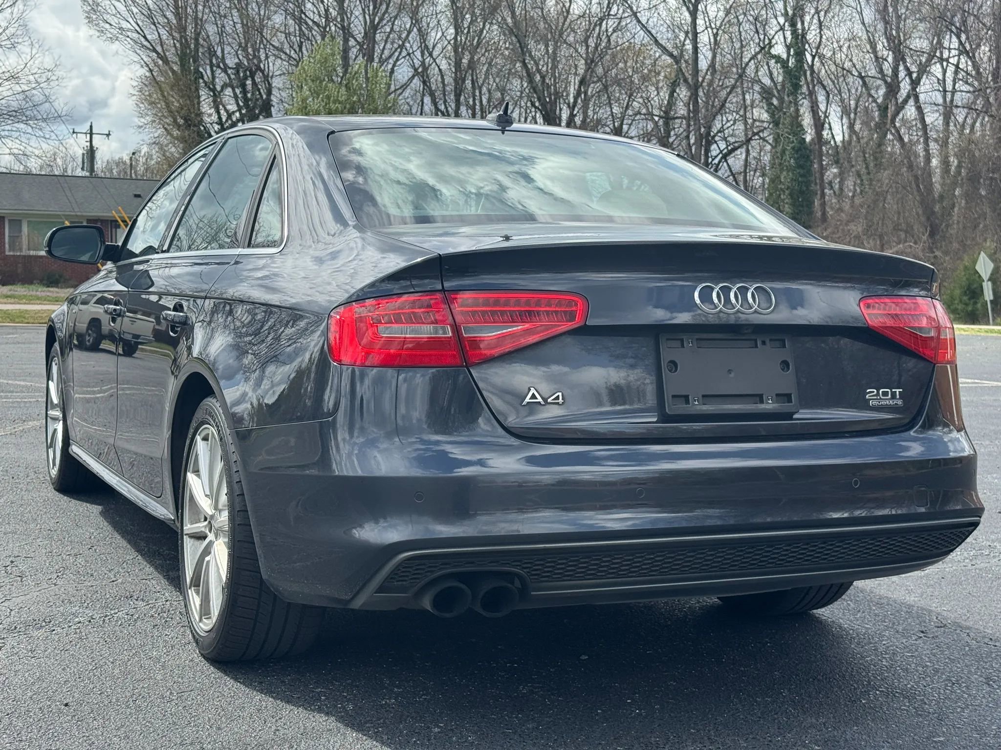 Used 2016 Audi A4 2.0T Premium Plus w/ Technology Package AWD/4WD image 5