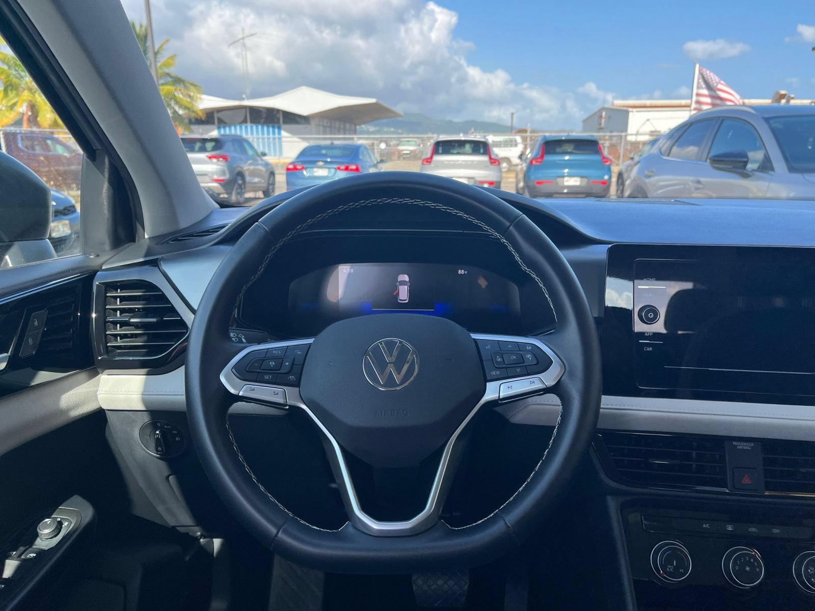 Used 2026 Volkswagen Taos S FWD image 32