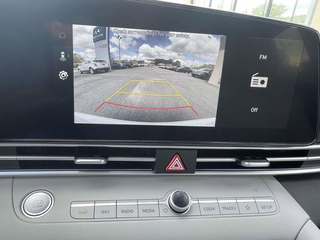 New 2026 Hyundai Elantra Limited image 17