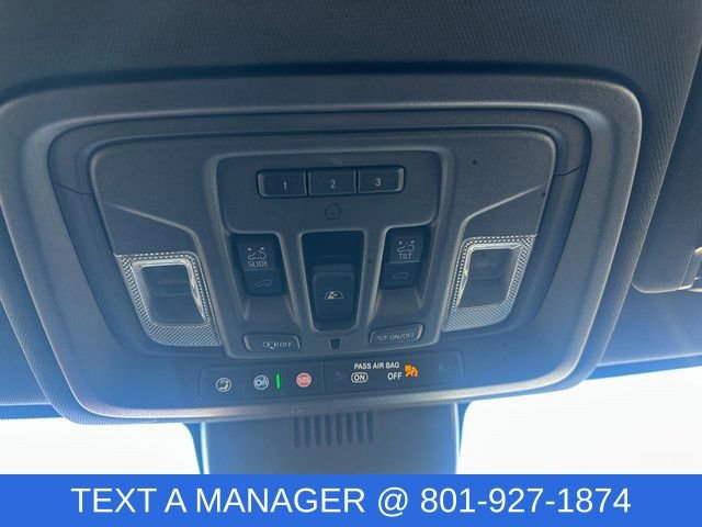 Used 2022 GMC Sierra 1500 AT4 w/ AT4 Premium Package AWD/4WD image 42