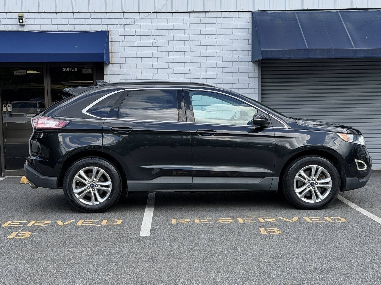 Used 2015 Ford Edge SEL w/ Equipment Group 201A AWD/4WD image 9