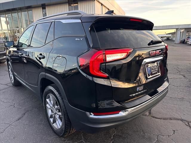 Certified 2022 GMC Terrain SLT image 8