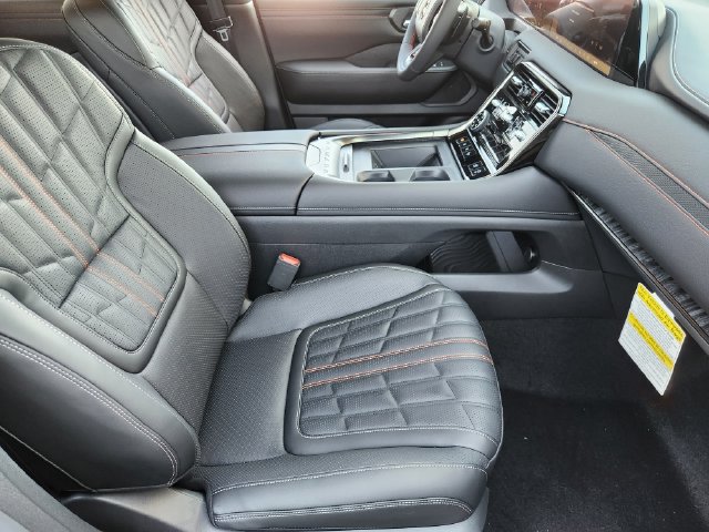 New 2026 Nissan Armada PRO-4X AWD/4WD image 10