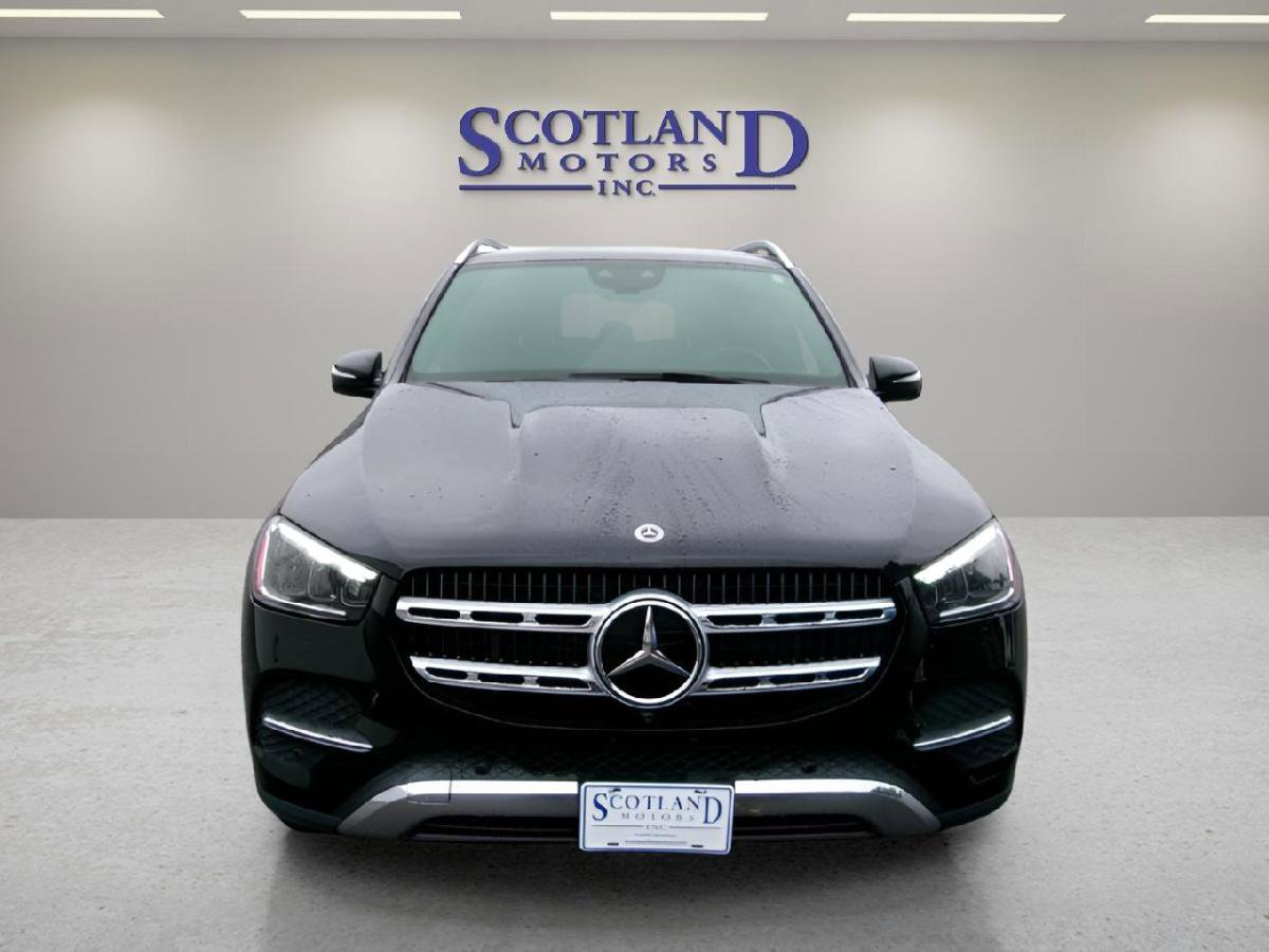 Used 2024 Mercedes-Benz GLE 350 4MATIC image 3
