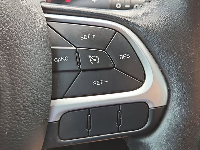 Used 2020 Jeep Compass Altitude image 44