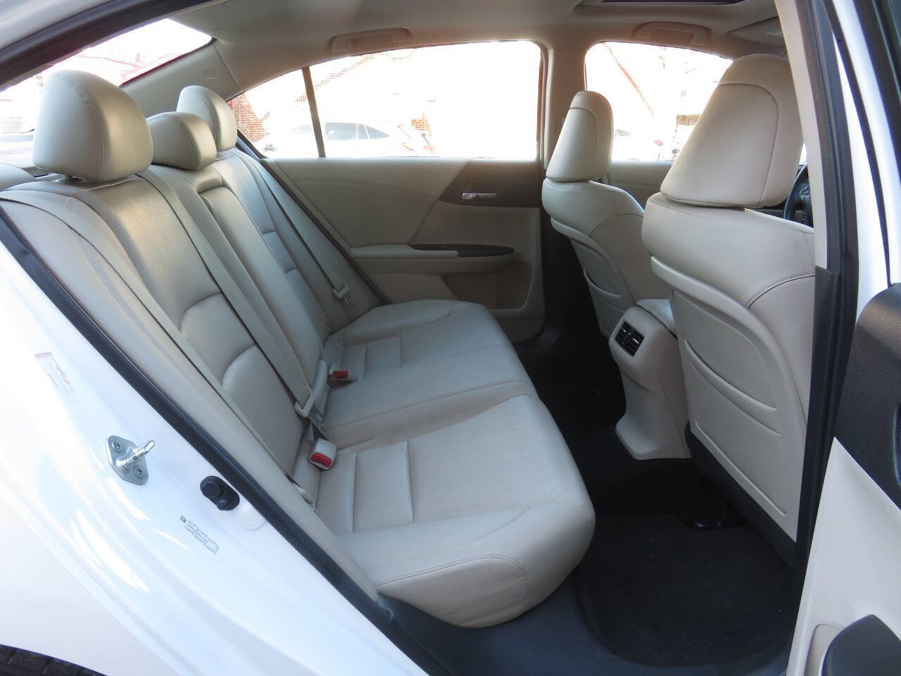 Used 2013 Honda Accord EX-L image 21