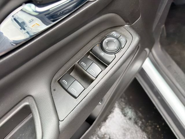 Certified 2024 Chevrolet Equinox LT FWD image 11