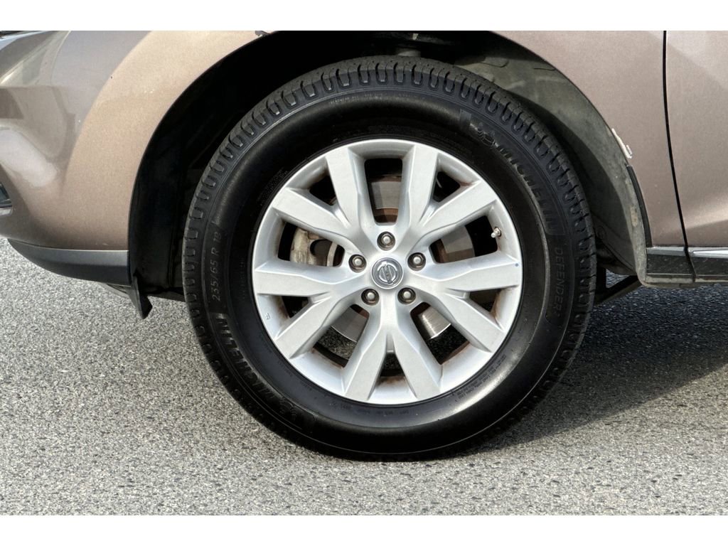 Used 2013 Nissan Murano S image 30