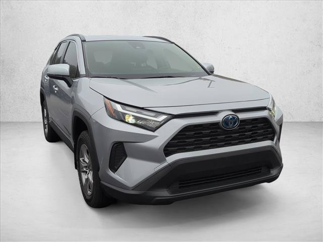 Used 2024 Toyota RAV4 LE AWD/4WD image 3