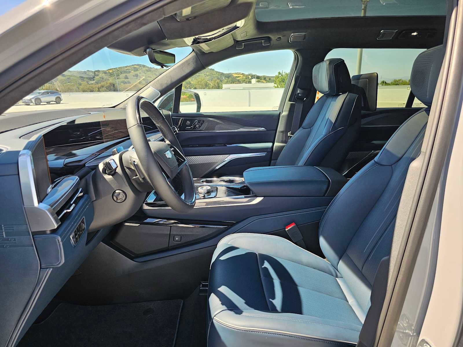 New 2026 Cadillac Escalade IQL Luxury AWD/4WD image 25