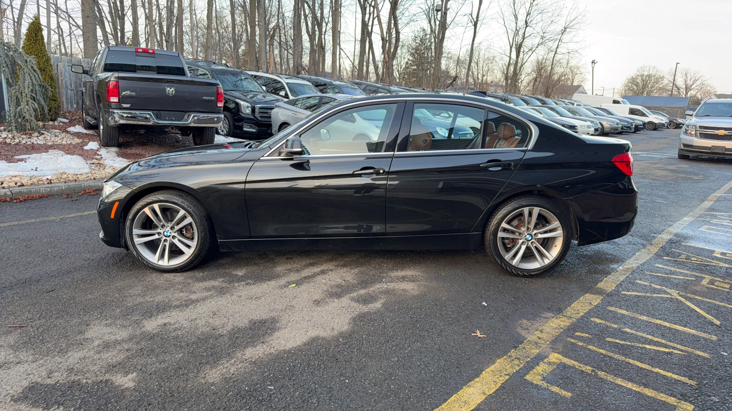 Used 2017 BMW 330i xDrive 330i xDrive Sedan 4D image 8