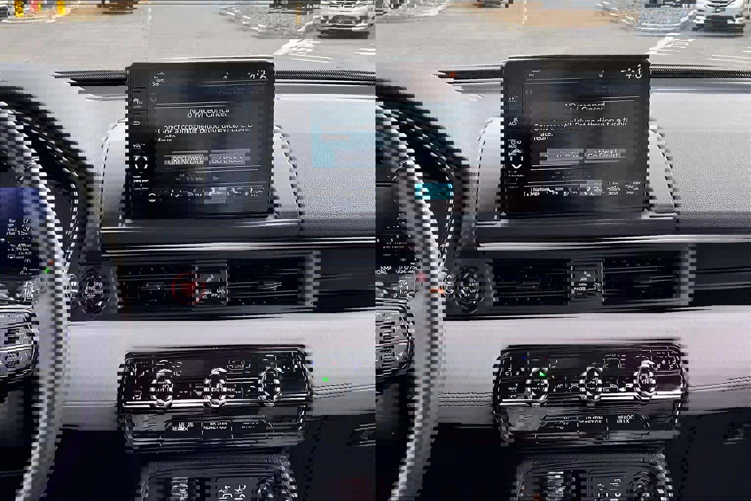 Used 2023 Honda Pilot Elite image 7