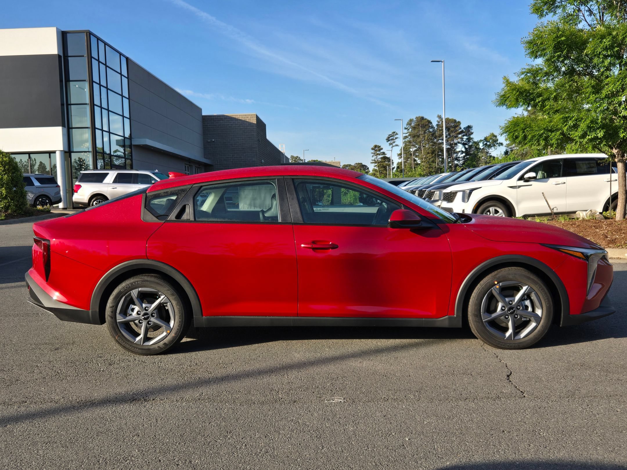 New 2026 Kia K4 FWD image 8
