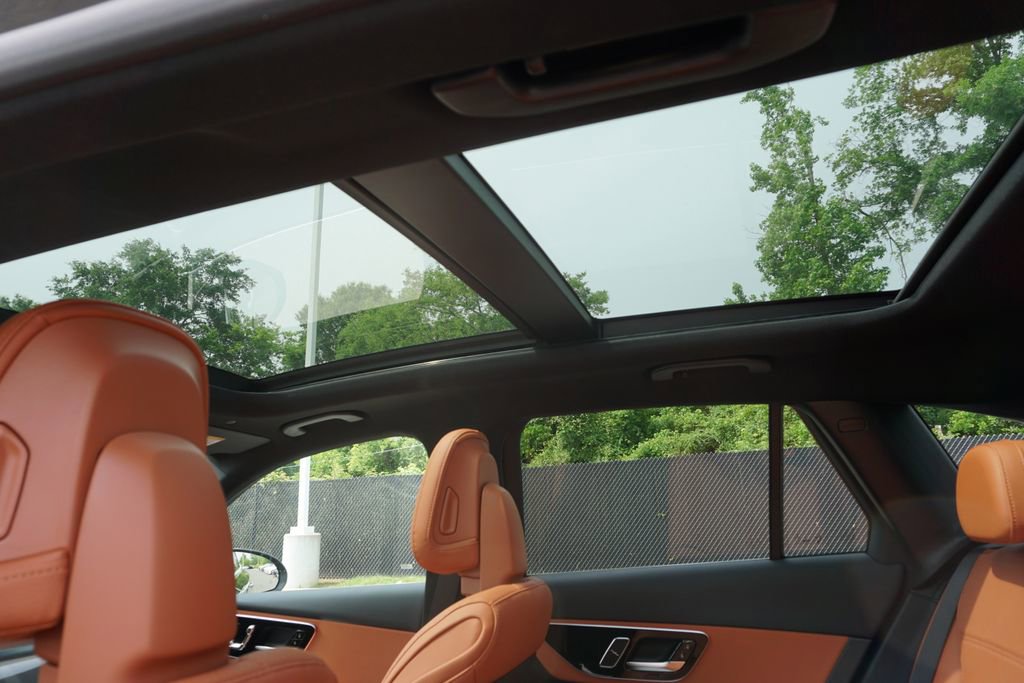 Certified 2025 Mercedes-Benz GLC 350e 4MATIC image 39