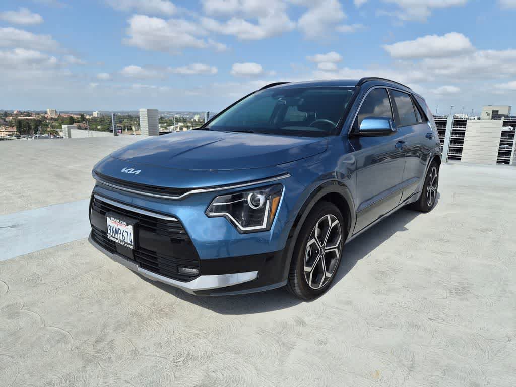 Used 2024 Kia Niro EX Touring