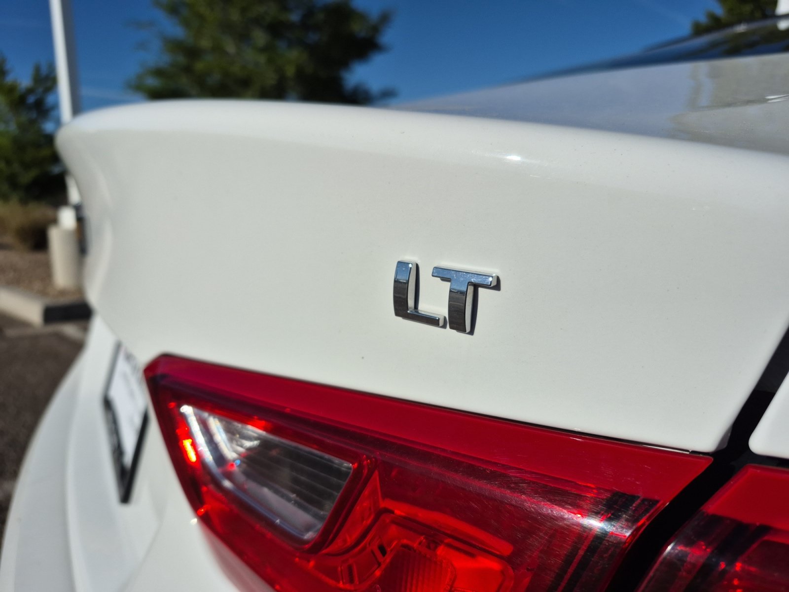 Used 2024 Chevrolet Malibu LT FWD image 22