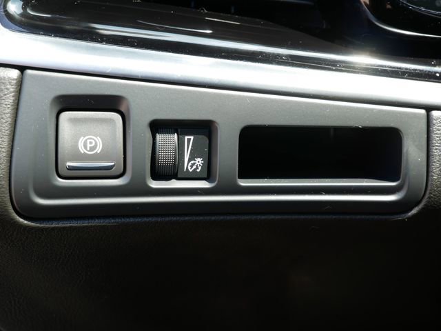 Used 2024 Cadillac XT6 Sport image 18