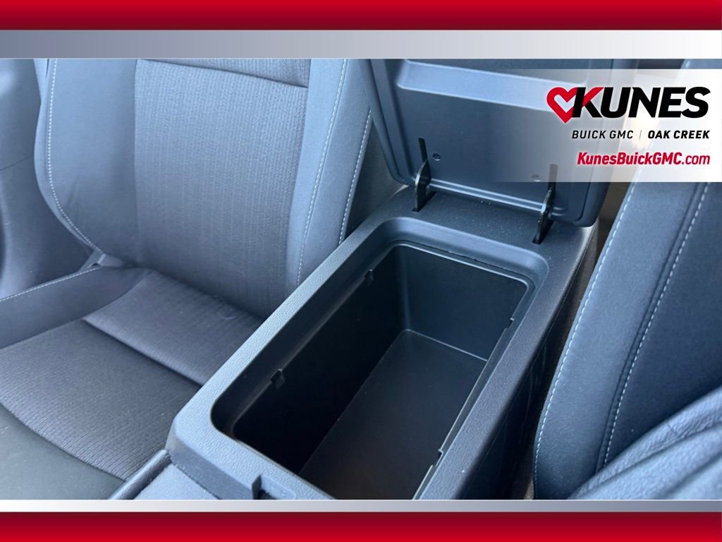 Used 2025 Nissan Altima 2.5 SV FWD image 22