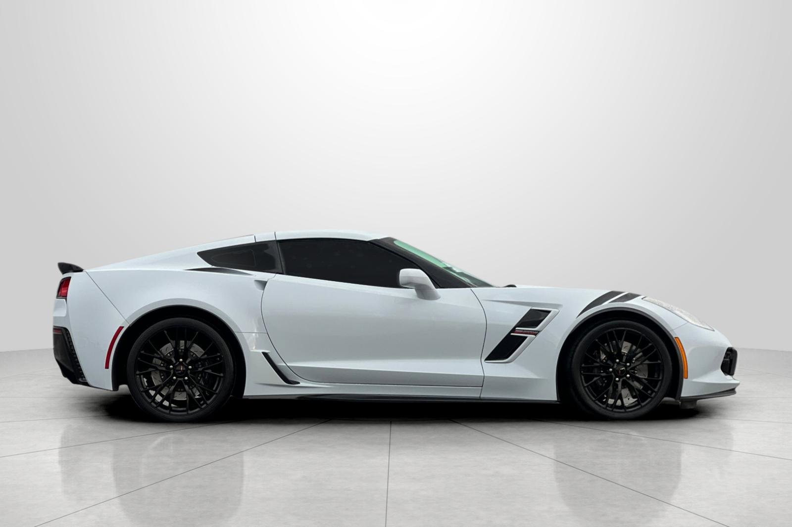 Used 2019 Chevrolet Corvette Grand Sport image 4