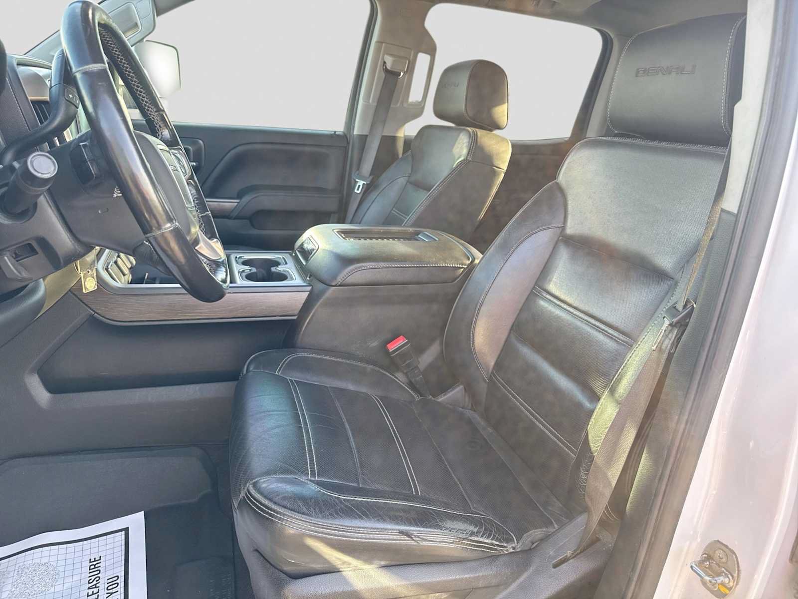 Used 2019 GMC Sierra 2500 Denali AWD/4WD image 15