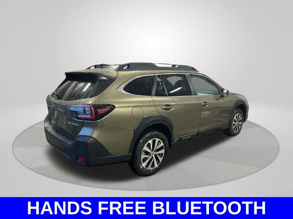 Certified 2025 Subaru Outback Premium AWD/4WD image 5