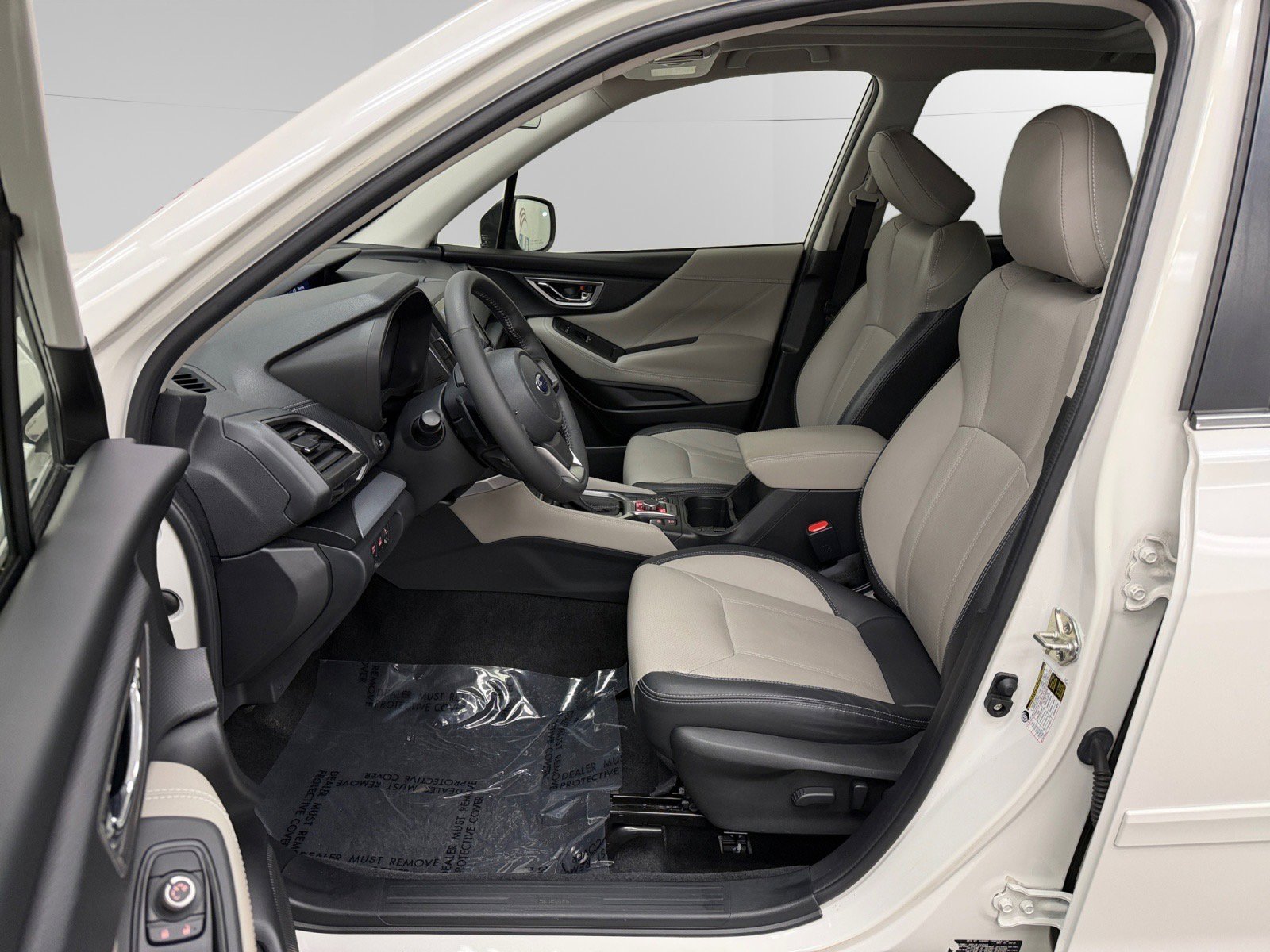 Used 2021 Subaru Forester Limited image 9