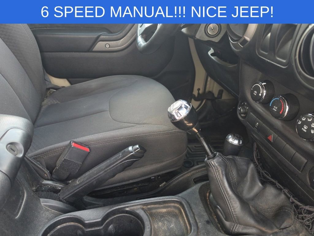 Used 2017 Jeep Wrangler Sport w/ Quick Order Package 23S AWD/4WD image 4