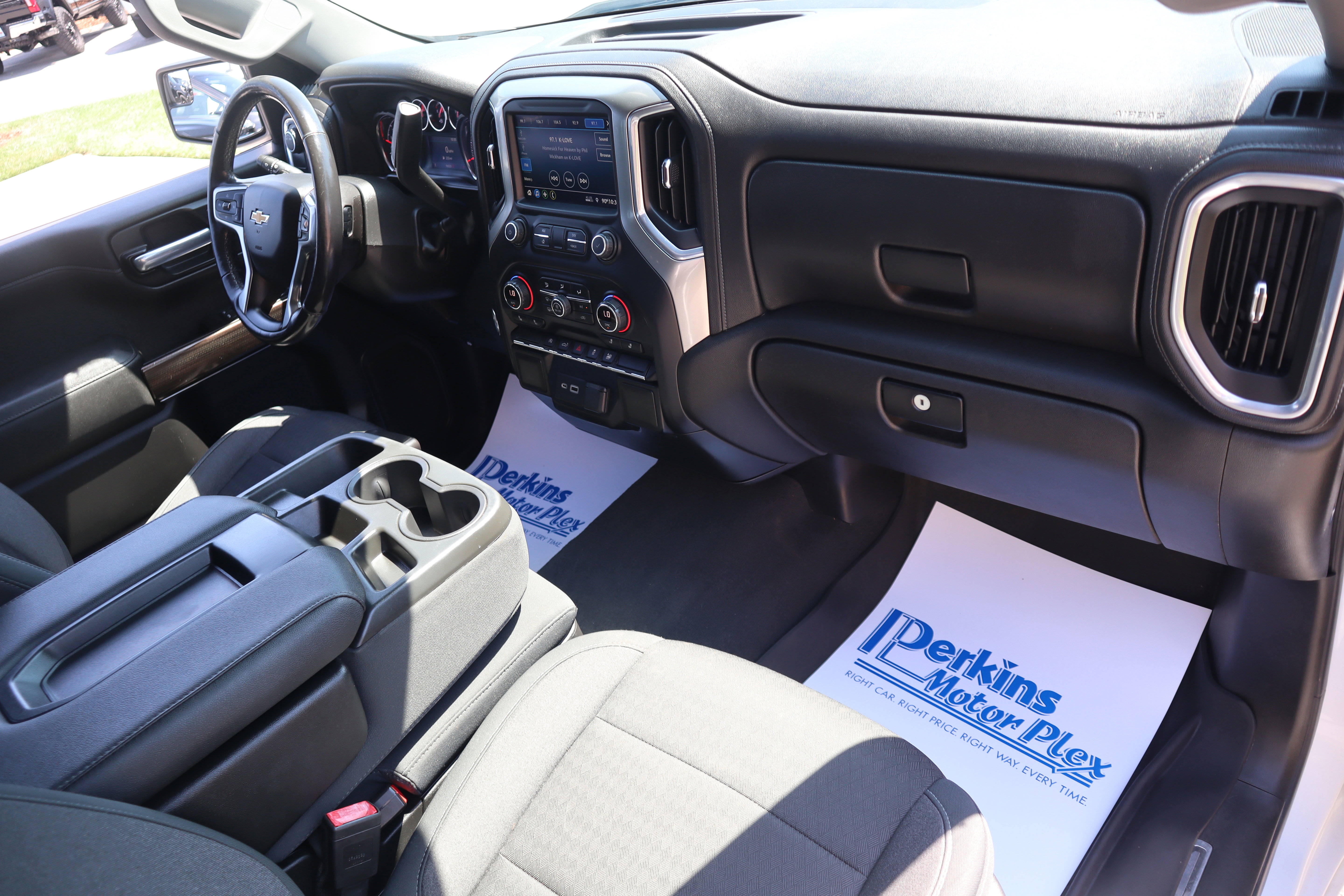 Used 2021 Chevrolet Silverado 1500 LT RWD image 31