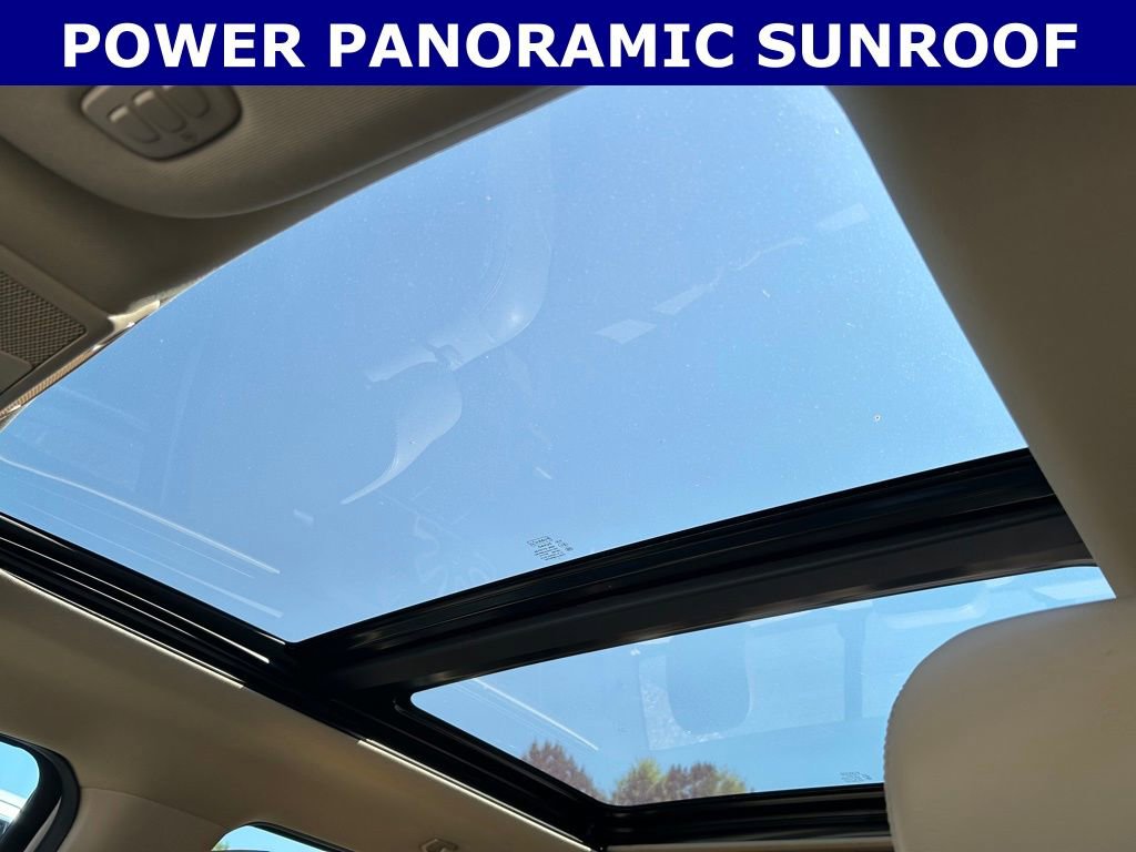 Used 2018 Ford F150 Lariat image 2