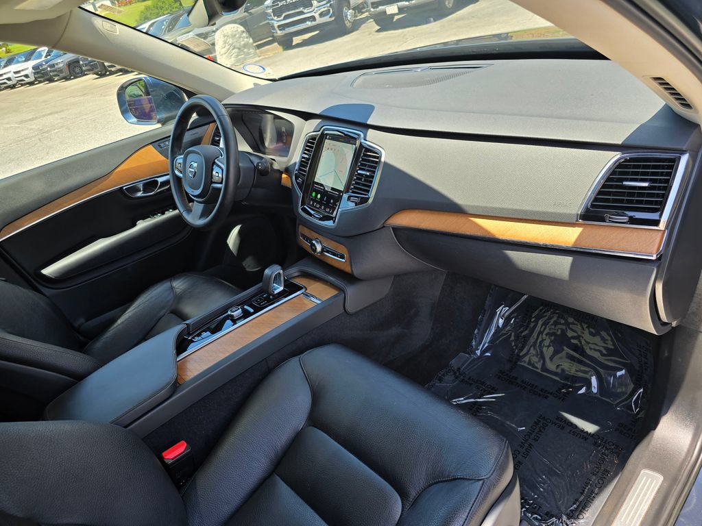 Used 2023 Volvo XC90 B6 Plus w/ Protection Package Premier AWD/4WD image 36